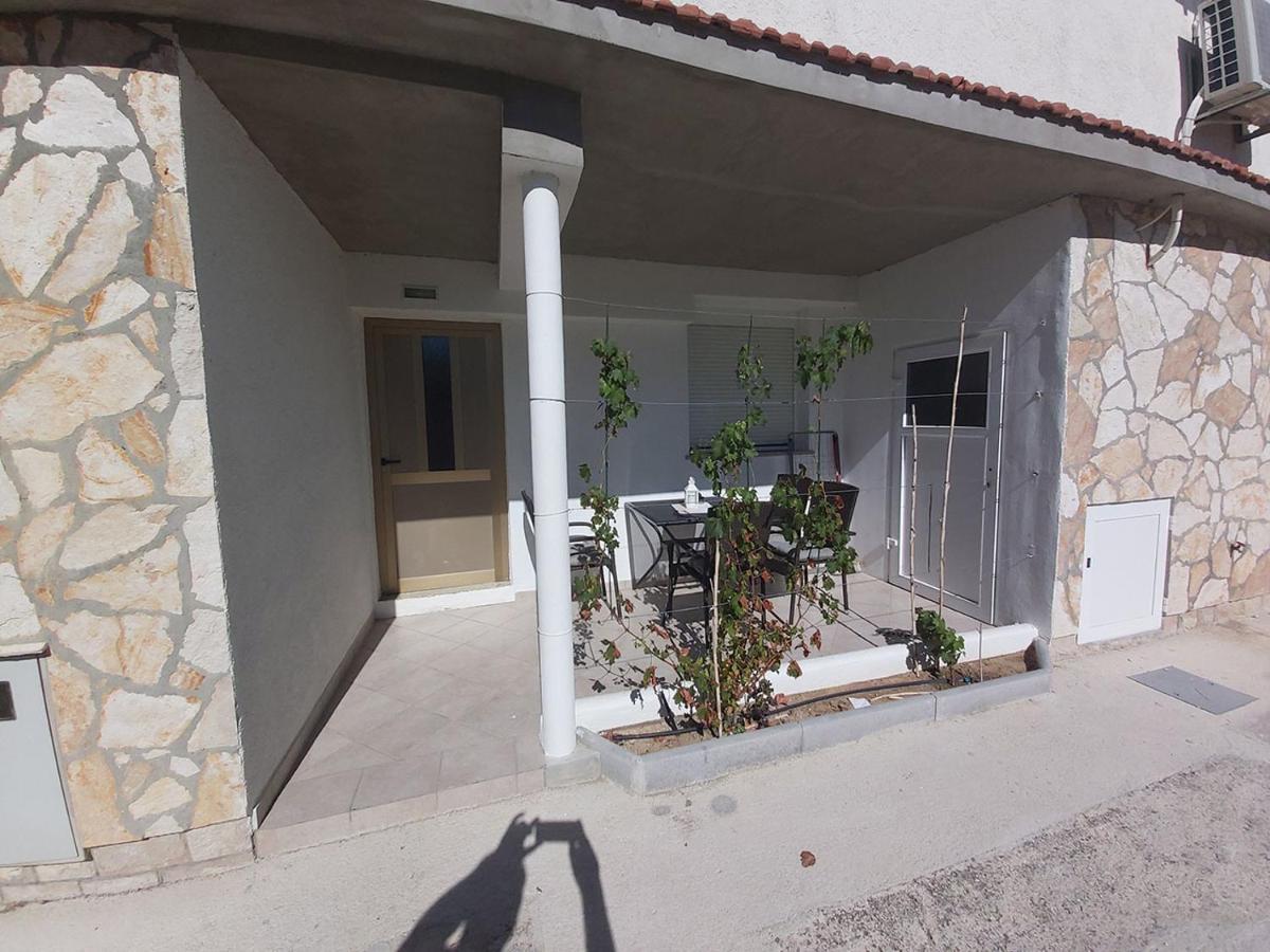 Apartments Elvir Nin Exterior photo