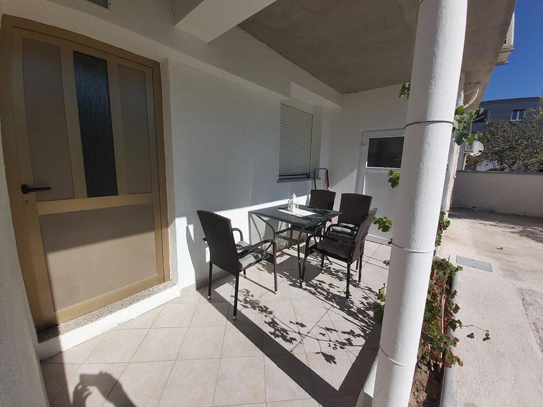Apartments Elvir Nin Exterior photo